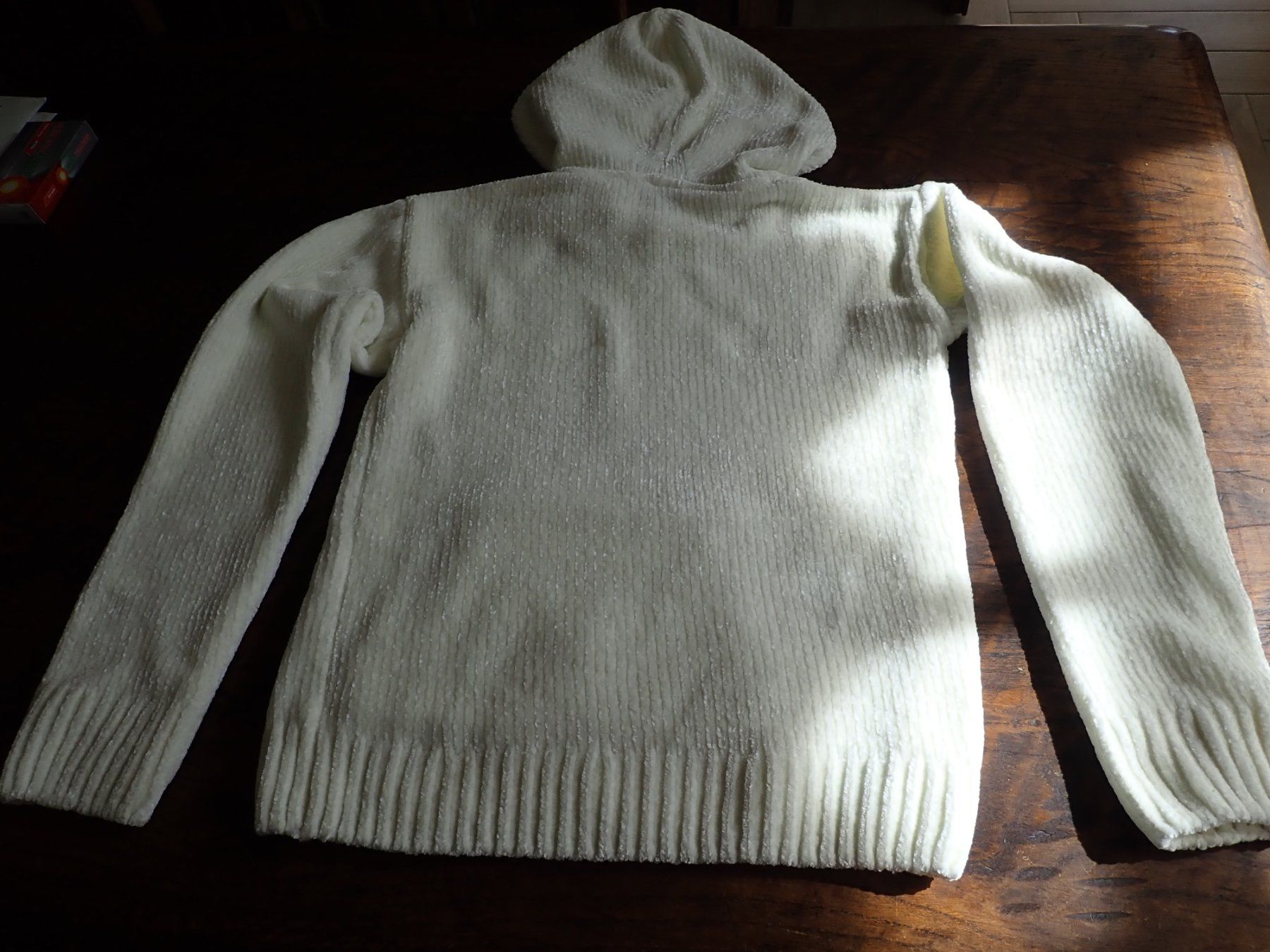 C&A Pullover & Sweatshirts: Pull fille 146/152 – Gebraucht aus Petit-Lancy von camping_car 3