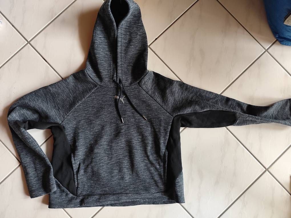 Lotti di vestiti: Nike & Puma sportbekleidung – Usato da Thörigen venduto da imo_5f9y 3