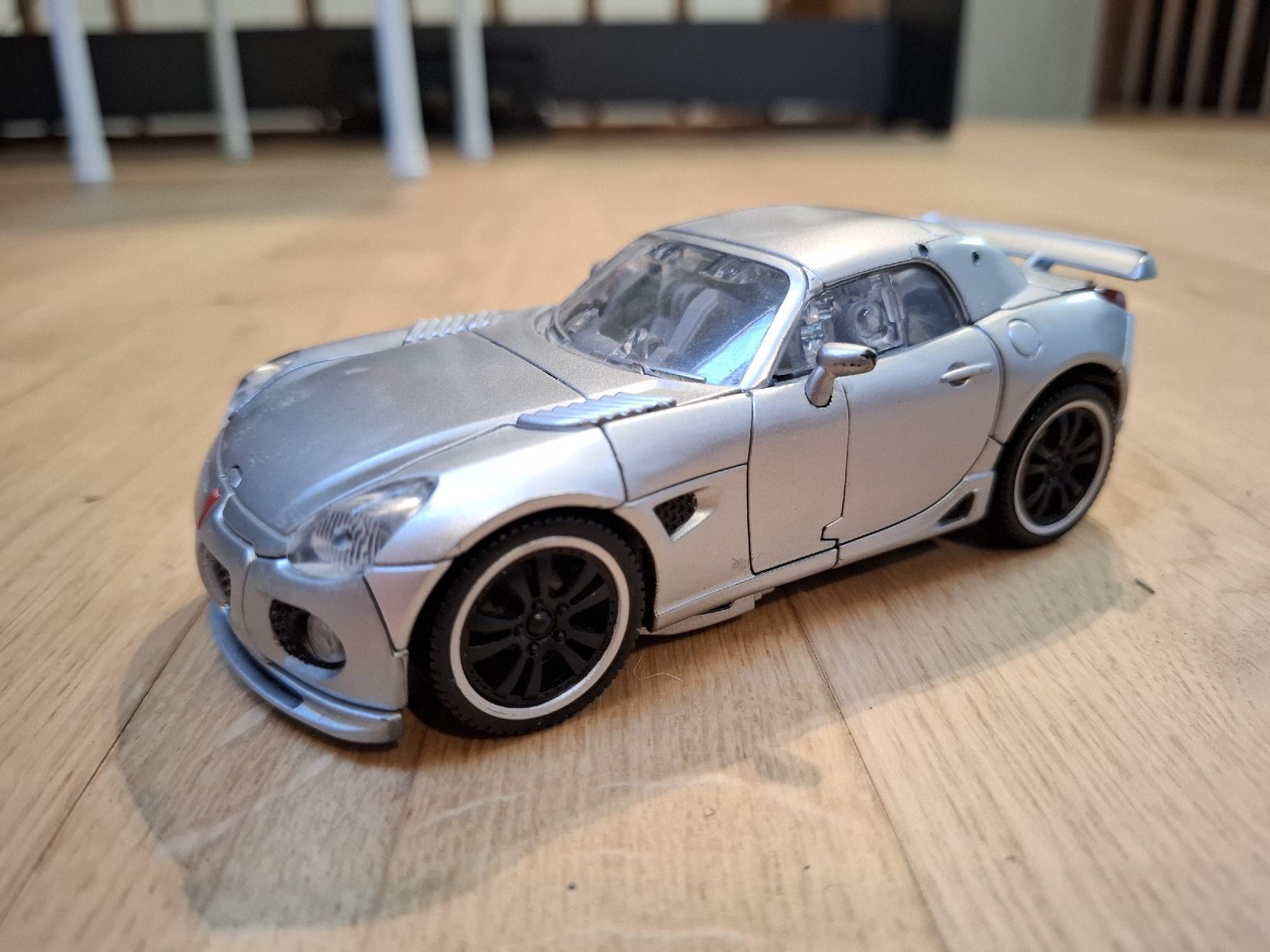 Giocattoli: Masterpiece MS Autobot Jazz/MPM-9 – Usato da Winterthur venduto da Padrillio 3