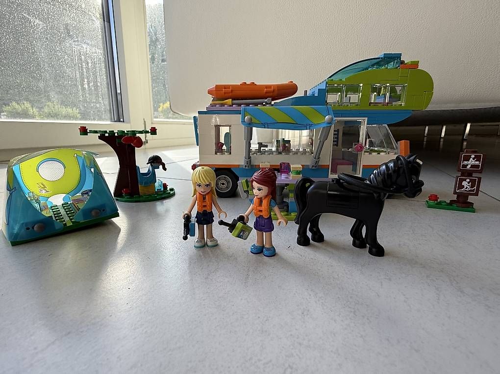 Lego Kit di costruzioni: Lego Friends Camper – Usato da Preonzo venduto da olibo06
