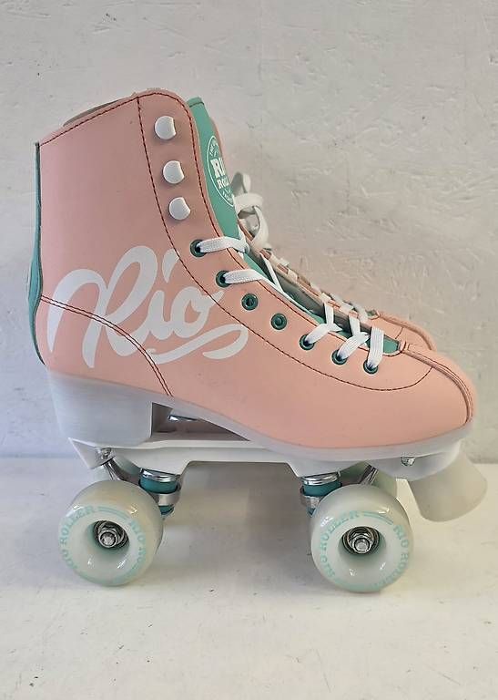 Rio Roller Inline-Skating & Rollschuhe: Patins a roulettes NEUF Rio Script, taille 40.5 – Neu und originalverpackt aus Sugiez von factorysportoutlet