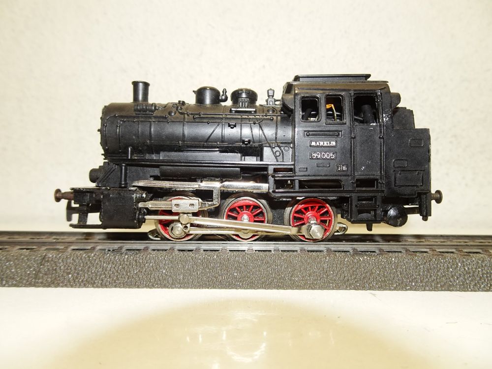 Märklin Trains électriques: Märklin Lokomotive DB Br 89 005 HO (8) – D'occasion à Luzern par Morgart1315 1