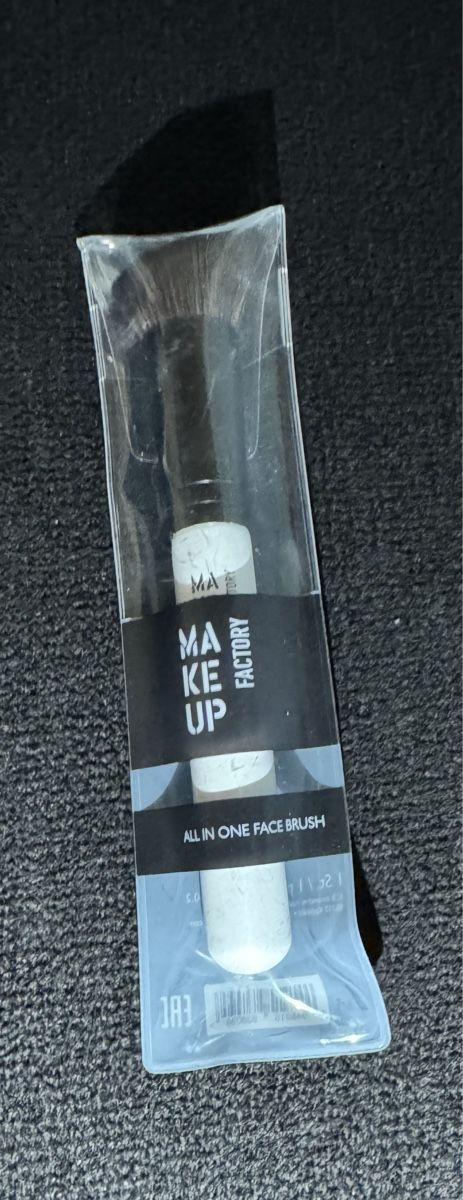 Make-up: Make Up Factory - All in One Face Brush – Nuovo e nell'imballaggio originale da Murgenthal venduto da mah_vy9v 1