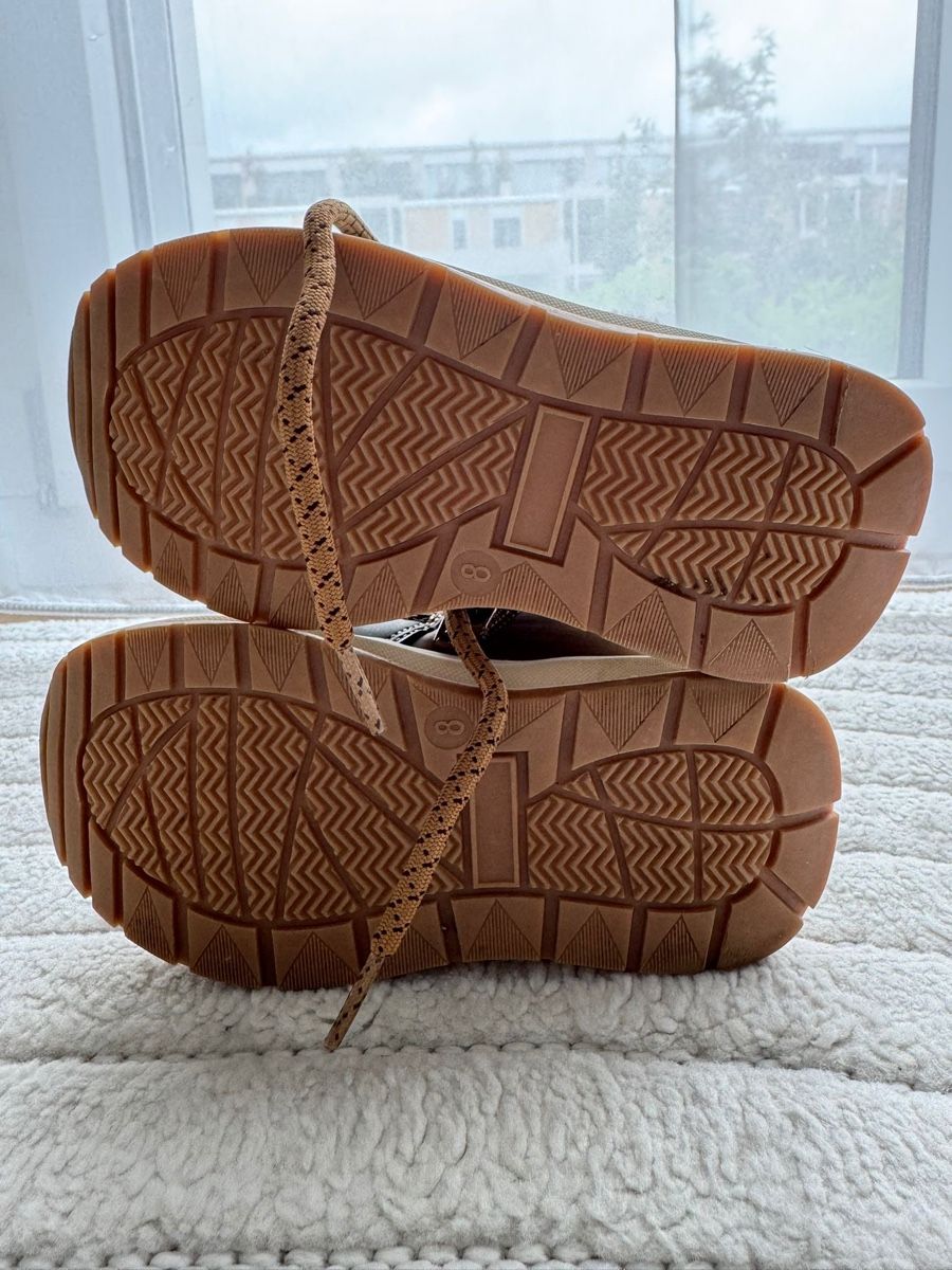 Next Scarpe per ragazzi: Winterschuhe Marke Next Grösse 25.5 – Usato da Frick venduto da DionysHildebrand 2