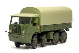 Saurer M8 Tannengrün 1:35
