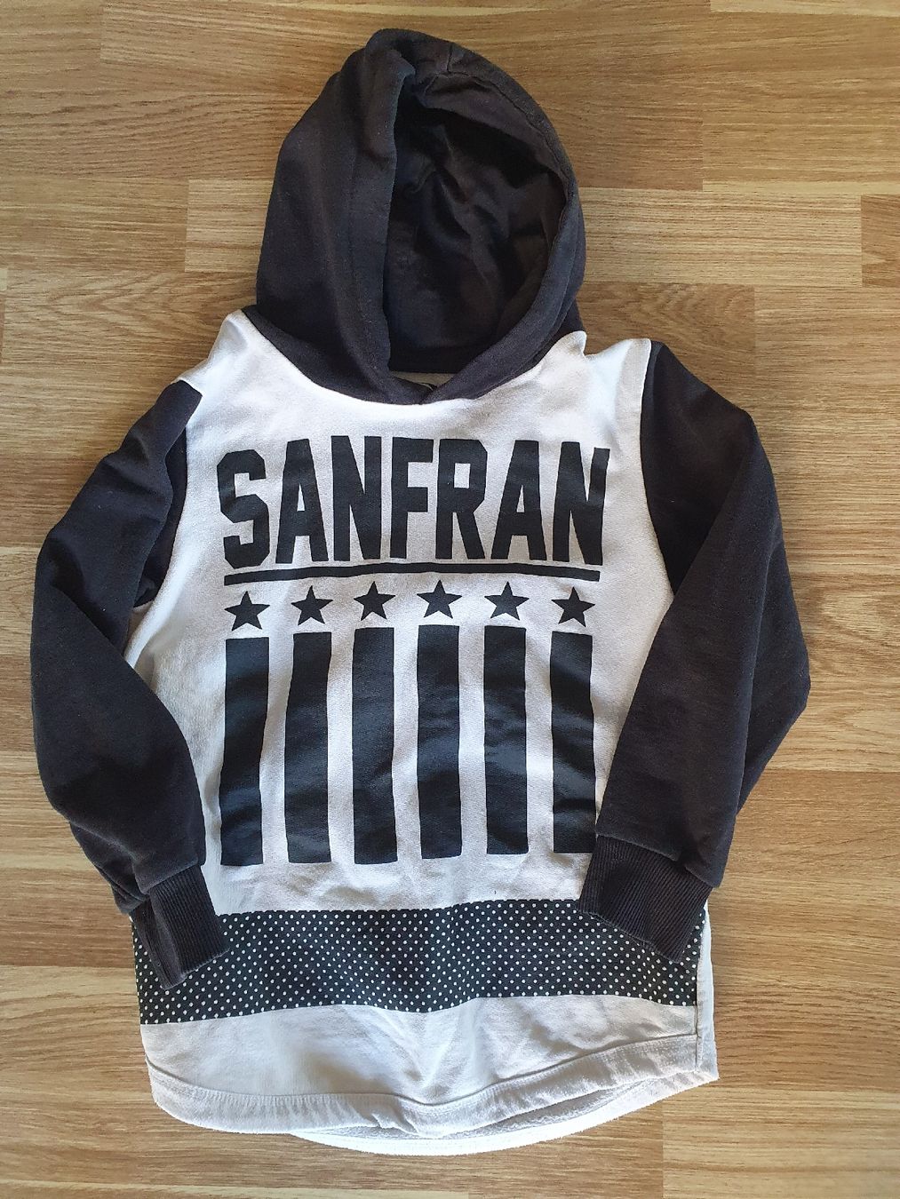 Maglioni & Felpe: 4 coole Pullover Gr. 140 Puma,  Nike, Diesel – Usato da Zürich venduto da Trei05 1