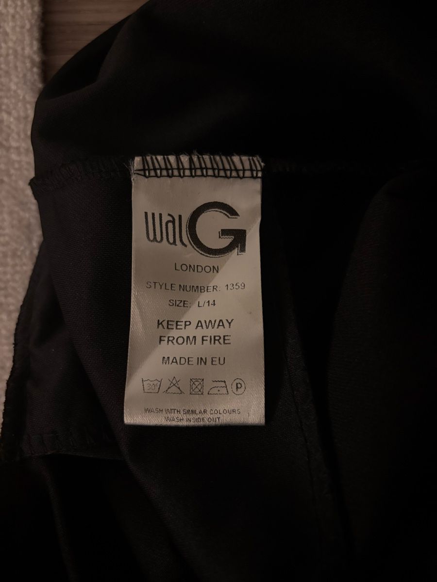 Tute: Schwarzer Jumpsuit, Grösse L Wal-G – Usato da Gossau SG venduto da Swisslady25 2