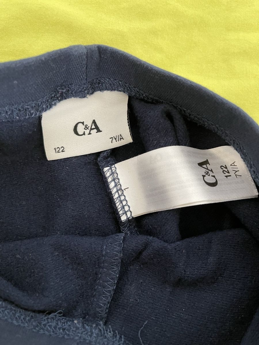 C&A Strümpfe & Strumpfhosen: Pantalon fille taille 7 ans – Gebraucht aus MARLY von AISLEE 1