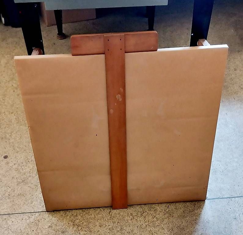 Scrivanie: 2 tables de dessin avec T – Usato da Bretigny-Morrens venduto da LaureLM