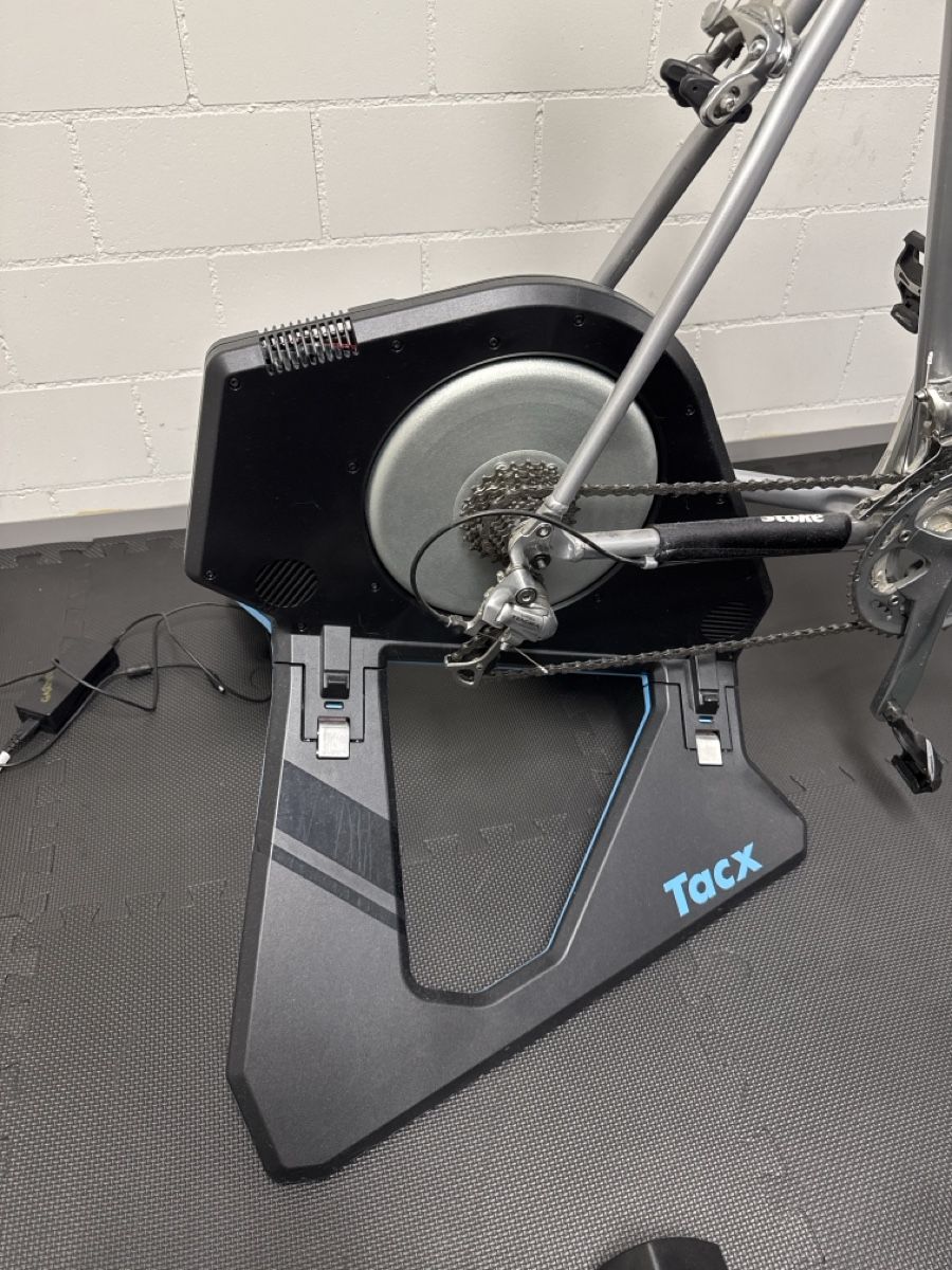 Tacx Hometrainer: Garmin Tacx NEO 2T – Gebraucht aus Rümlang von Lueke10 1