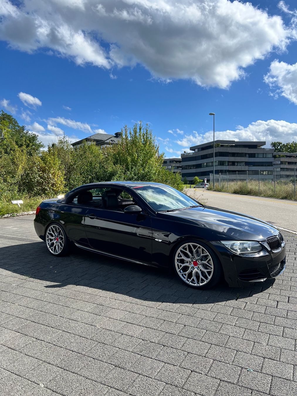 BMW Automobili: BMW 335i E93 – Usato da Aarburg venduto da Dome335 1