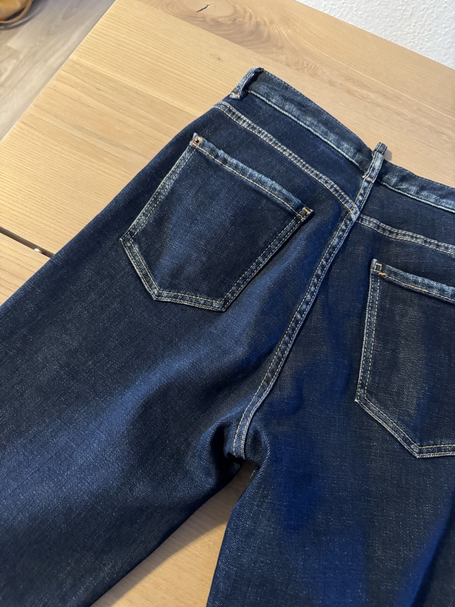 Dsquared2 Jeans: Dsquared2 Jeans,Dunkelblau, Neu! – Nuovo (secondo la descrizione) da zürich venduto da dalia06 2