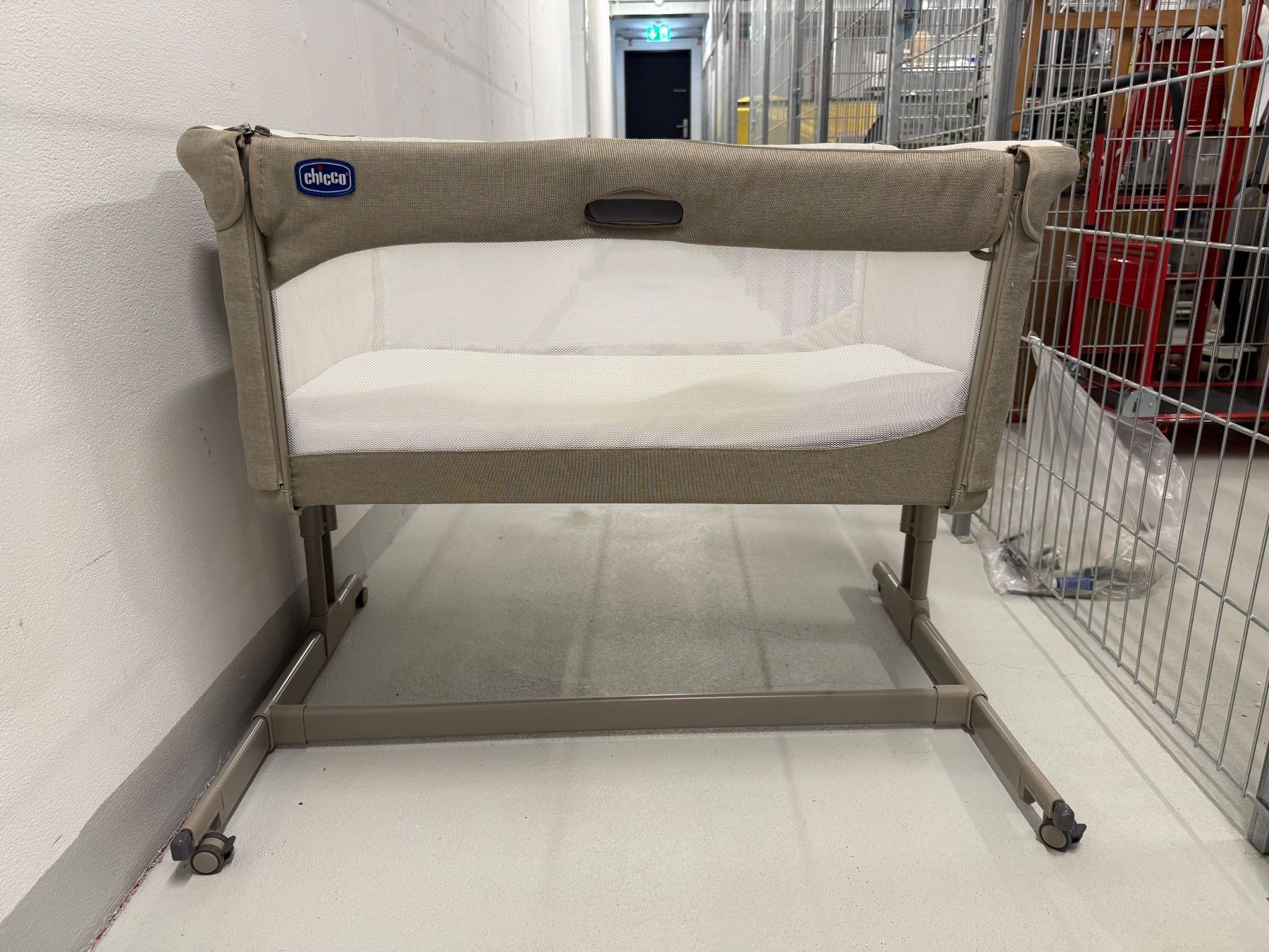 Chicco Lits: Beistellbett Chicco NEXT2ME MAGIC – D'occasion à Dübendorf par ach_9h9b