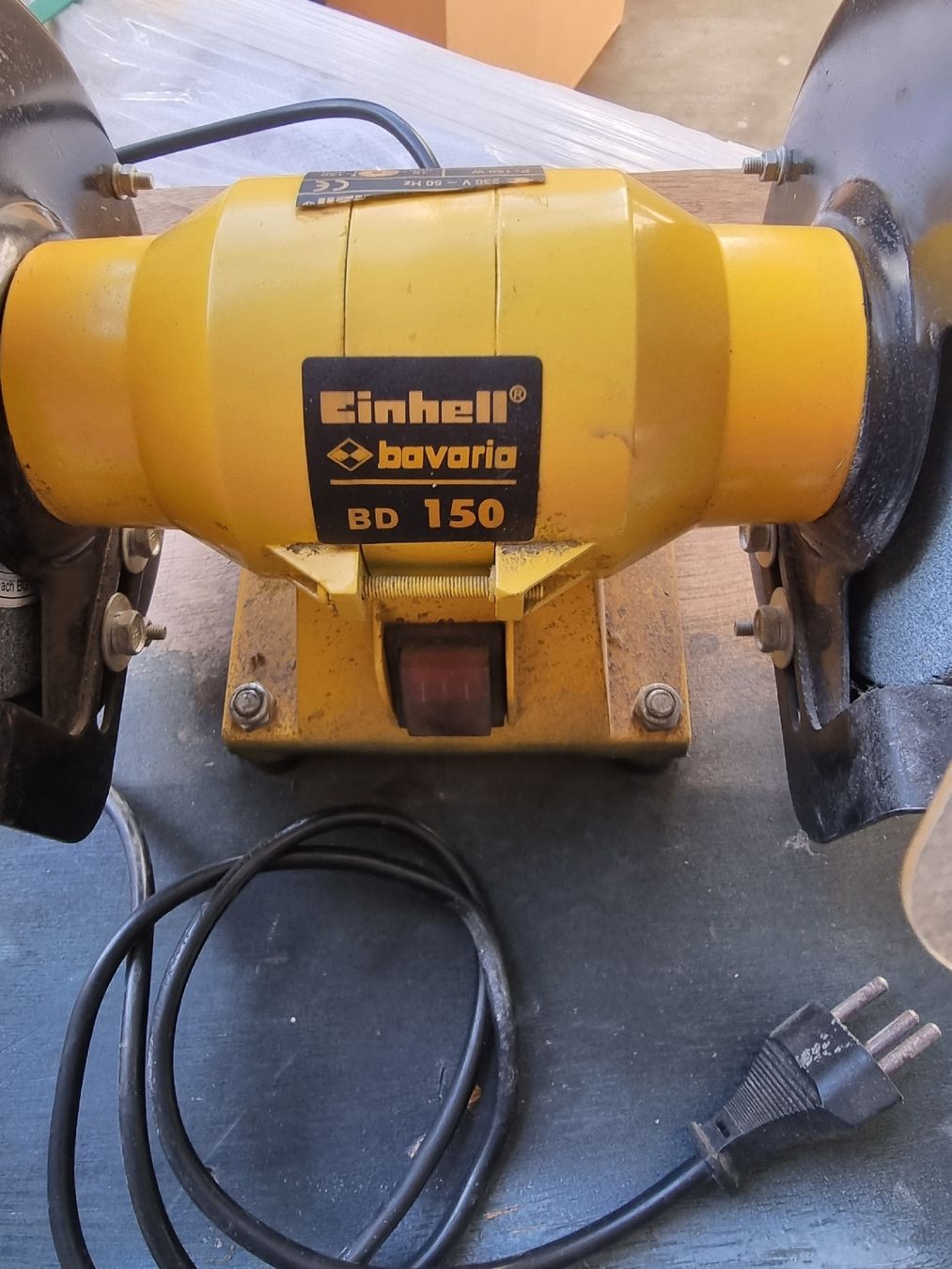 Einhell Smerigliatrici & Lucidatrici: Doppelschleifer Einhell  – Usato da WIL SG venduto da Sprin319 1