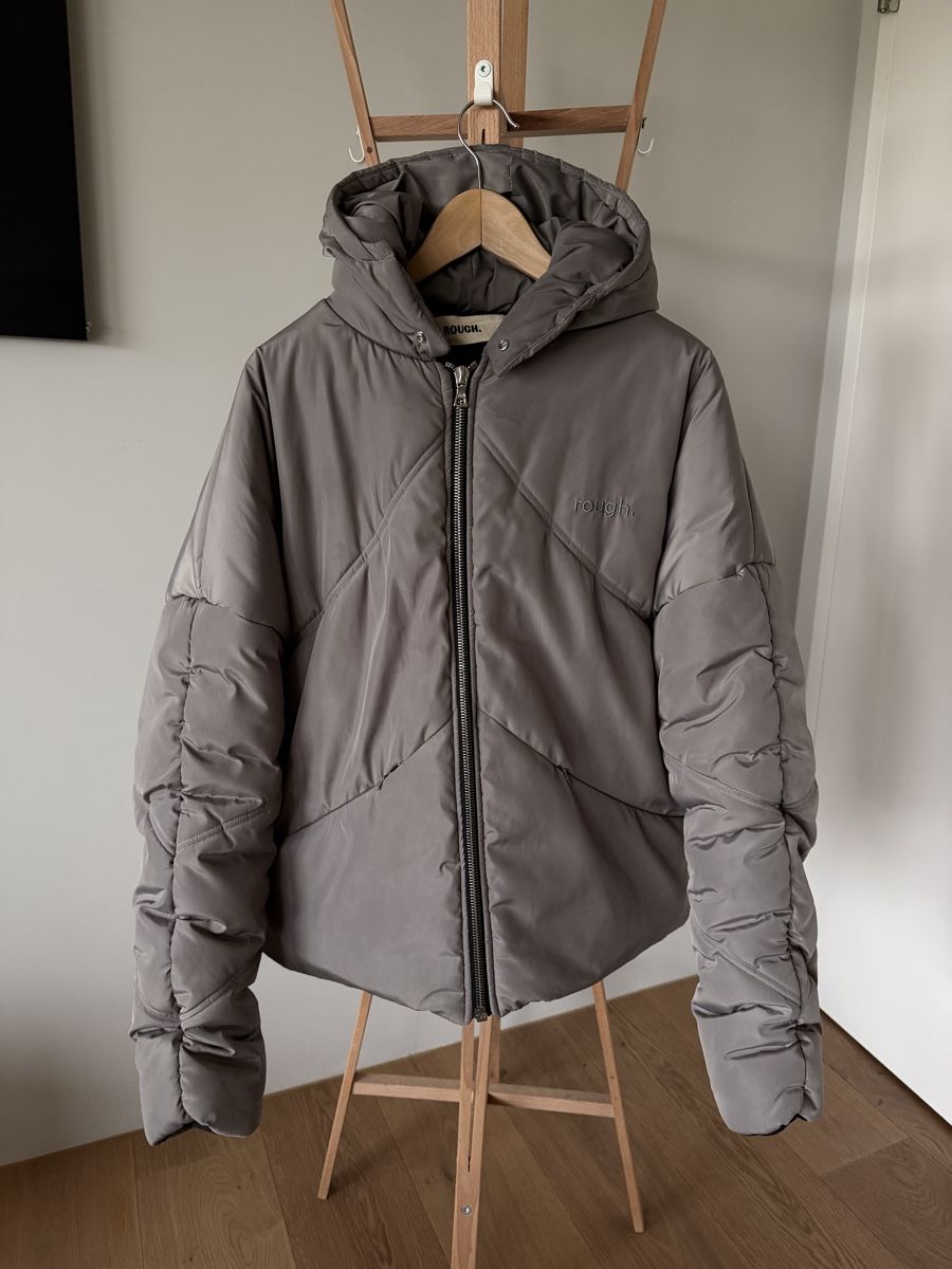 Giacche: Rough. Winterjacke, Gr. L, Grau, Kapuze – Usato da Arbon venduto da andizue