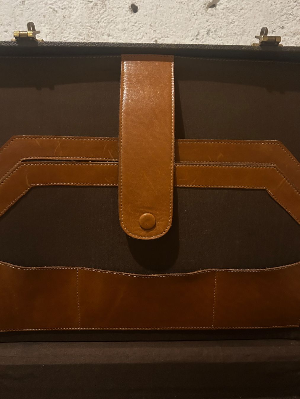 Louis Vuitton Reisekoffer: Mallette rigide Louis Vuitton – Gebraucht aus Montreux von Ciel1820 3
