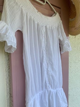 Sommerbluse mit Carmenausschnitt und Spitze Gr. M/L