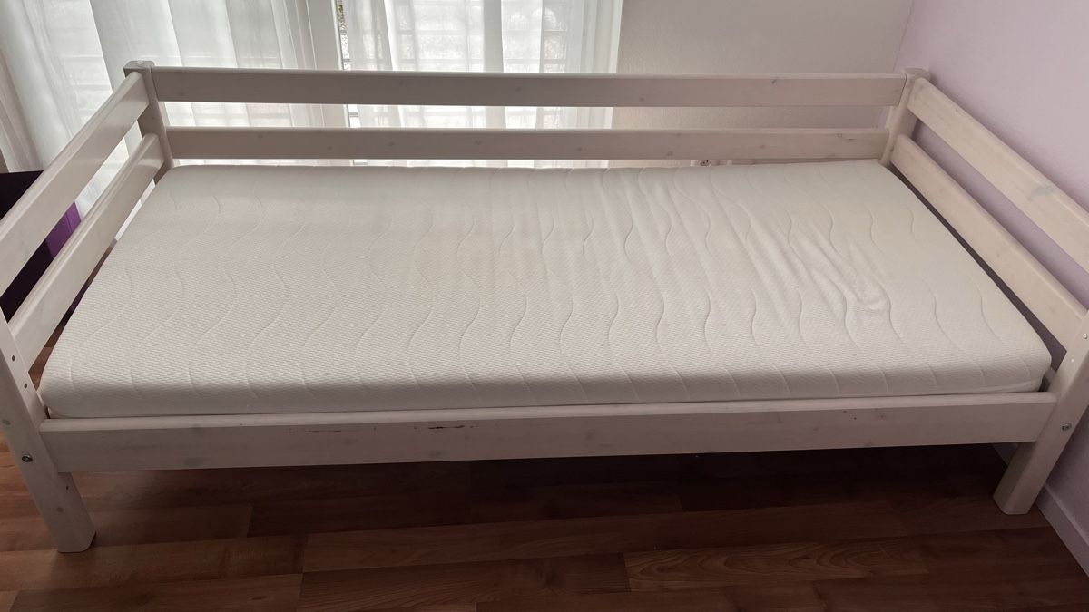 Flexa Lits: Flexa Bett mittelhoch – D'occasion à Rubigen par Shiva2707 2