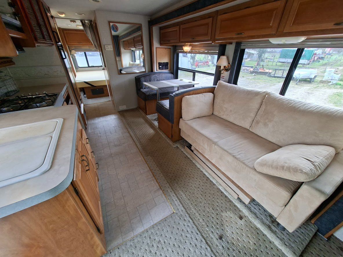 Mobilhome: Wohnmobil USA Ford – Usato da Bättwil venduto da Cisco4 2