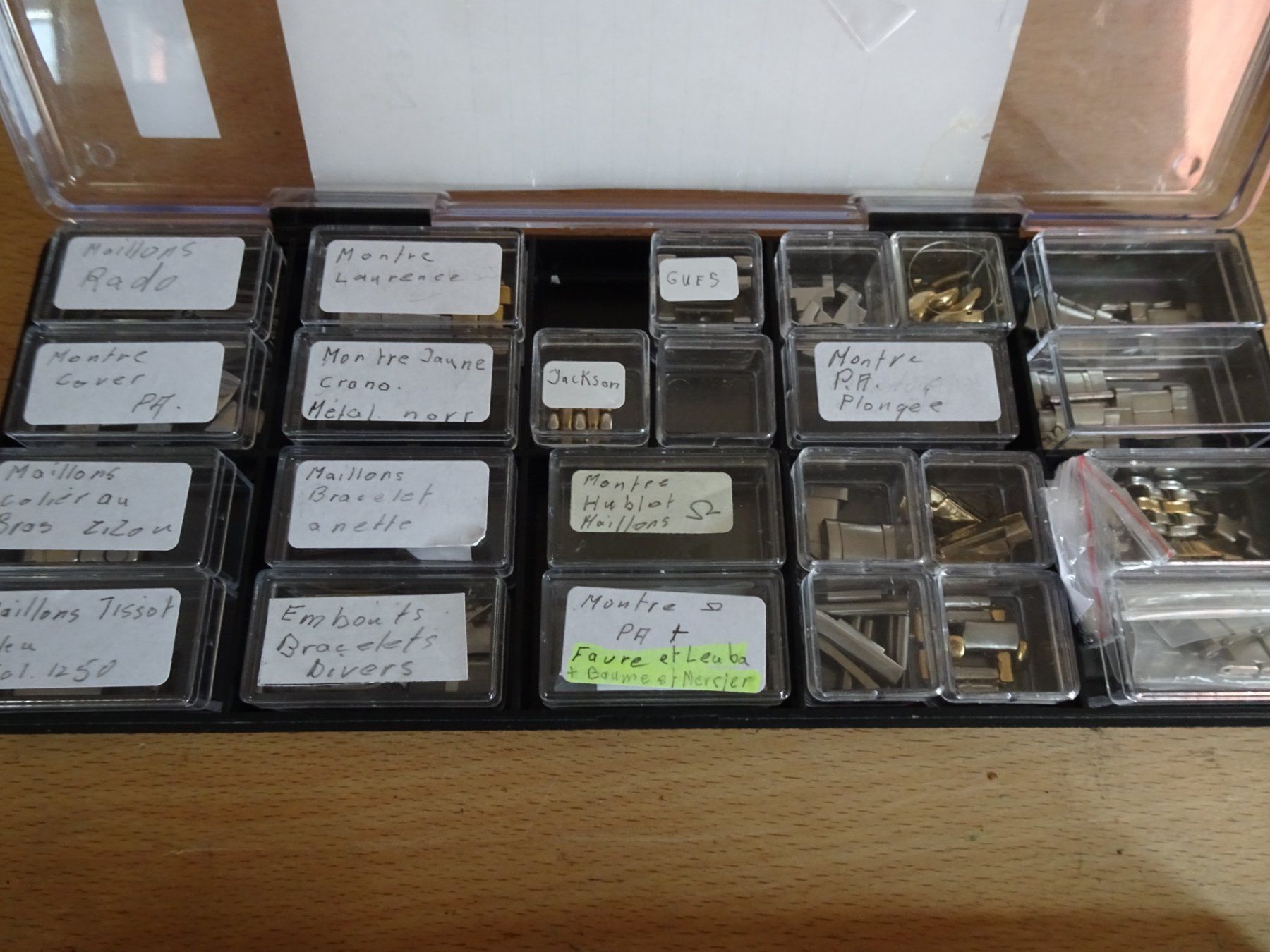 Swiss Orologi: Lot Uhrenteile – Usato da Winterthur venduto da Sintoras01 4
