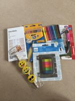Papeterie divers, crayons, marqueurs, onglets
