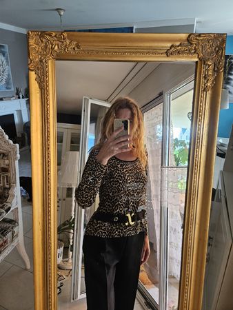 Damenbluse Leopard – mit Pailletten & Ziergürtel – Gr. L 