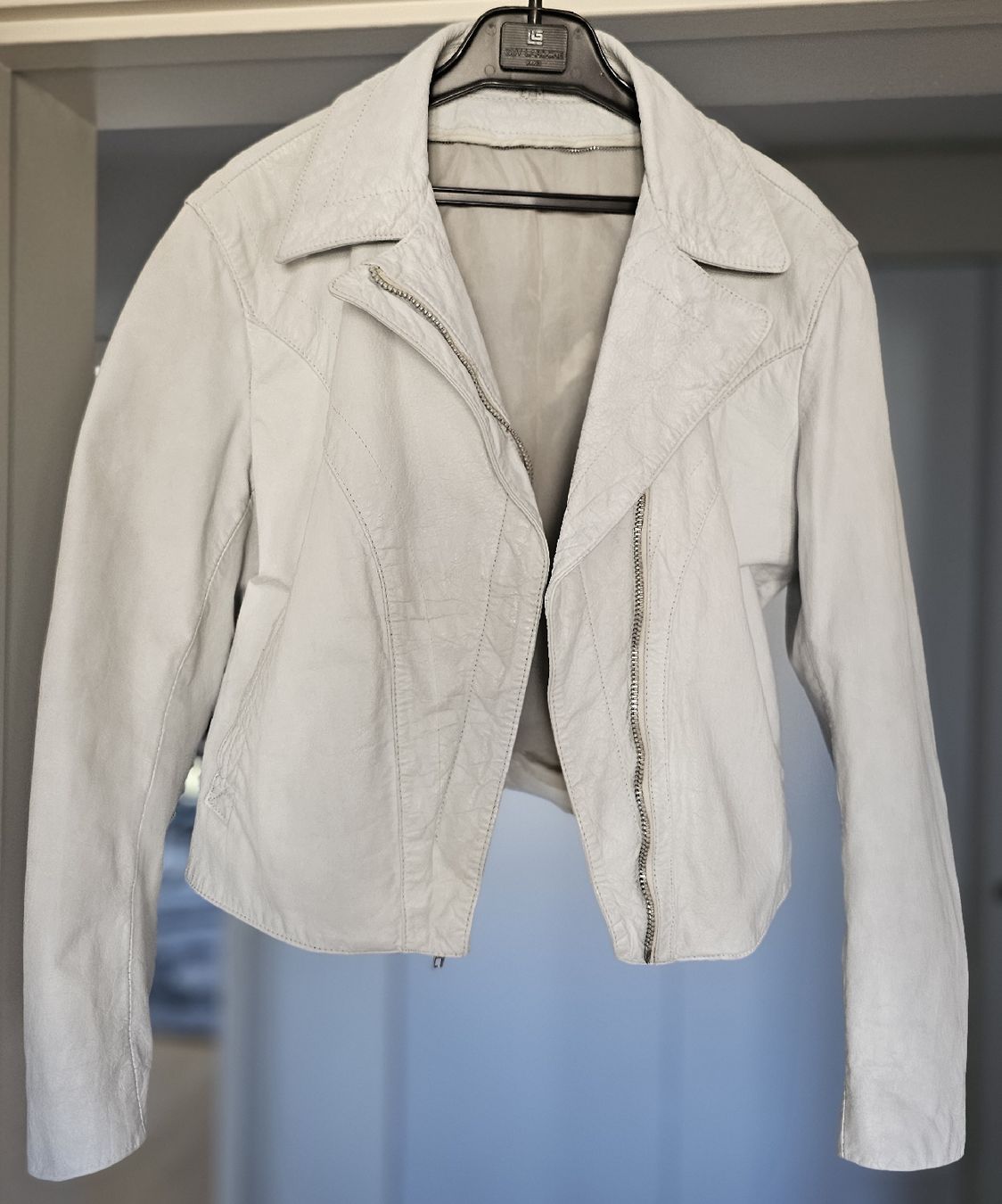 Vestes: Lederjacke  – D'occasion à Madiswil par stam232 3