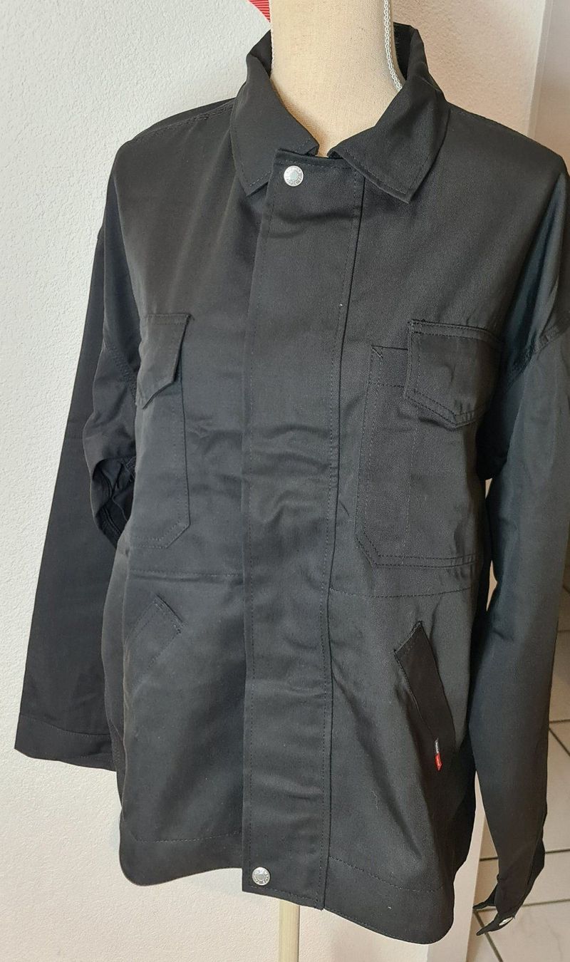 Giacche: Fristada Arbeitsjacke, Gr. M – Nuovo e nell'imballaggio originale da Uerkheim venduto da Justi.y