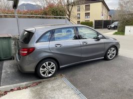 Mercedes Class B 220 4 Matic