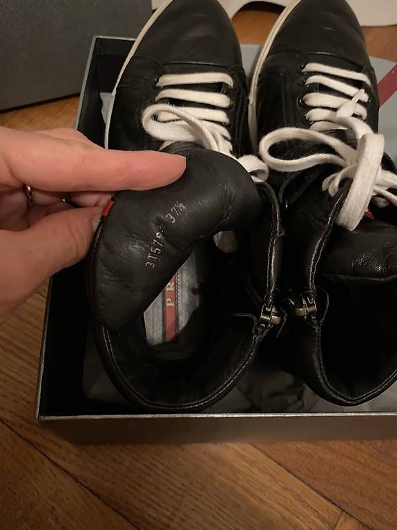 Prada Scarpe da donna: Prada Sneaker Leder – Usato da Zürich venduto da VicParis5 3