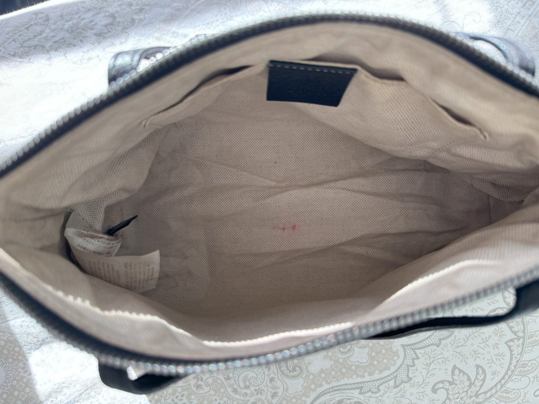 Gucci Borse da donna: Gucci Shopper Leder schwarz-silber – Usato da Muttenz venduto da einfach-schoen 3