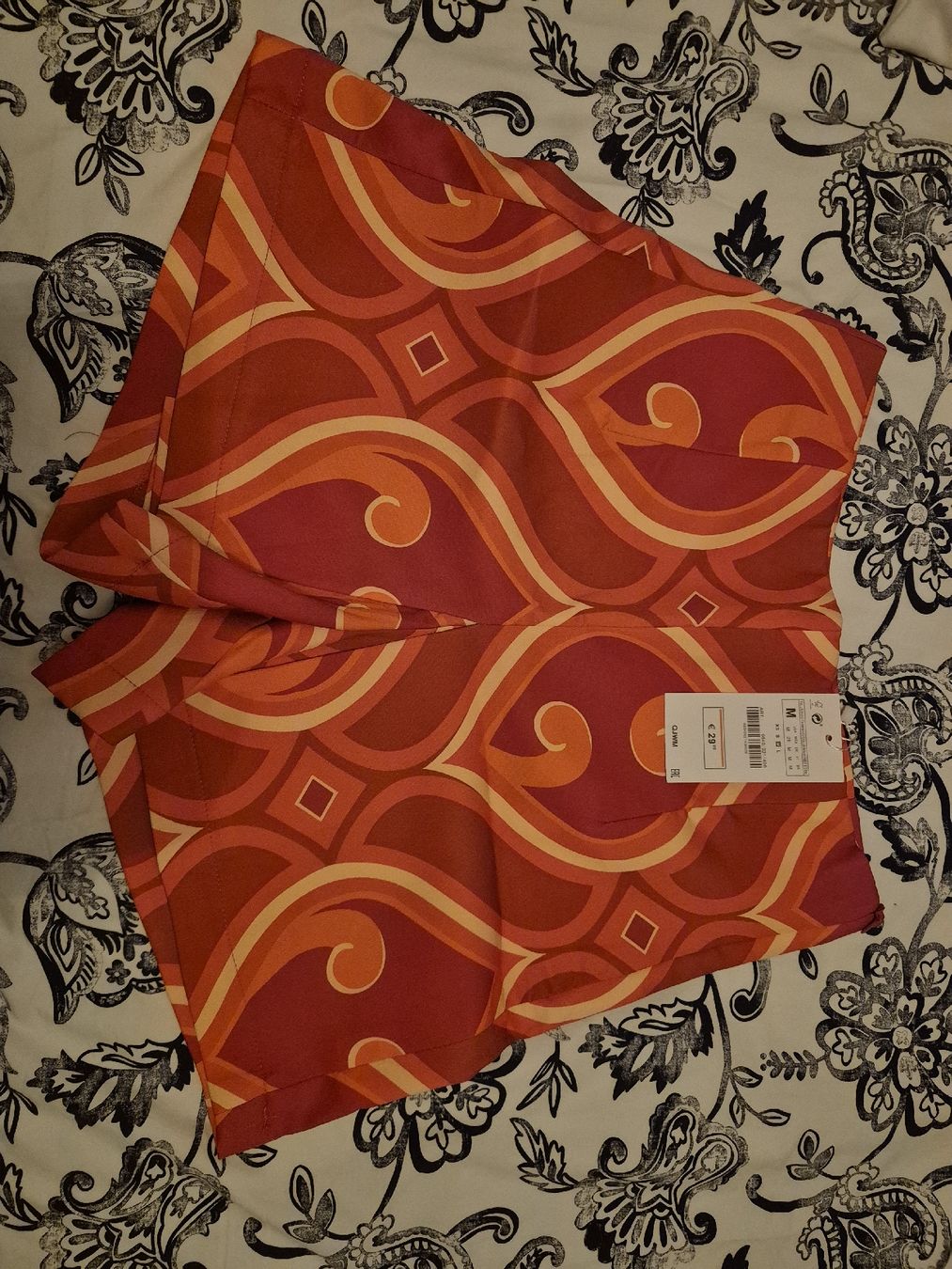 Lotti di vestiti: bluse und shorts S/M – Nuovo (secondo la descrizione) da Gossau Zh venduto da A-Terrinha