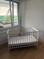 Baby bett mit Matratze 120x60