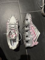 Nike Shox Turnschuhe Damen Rosa Weiss Grösse 38.5