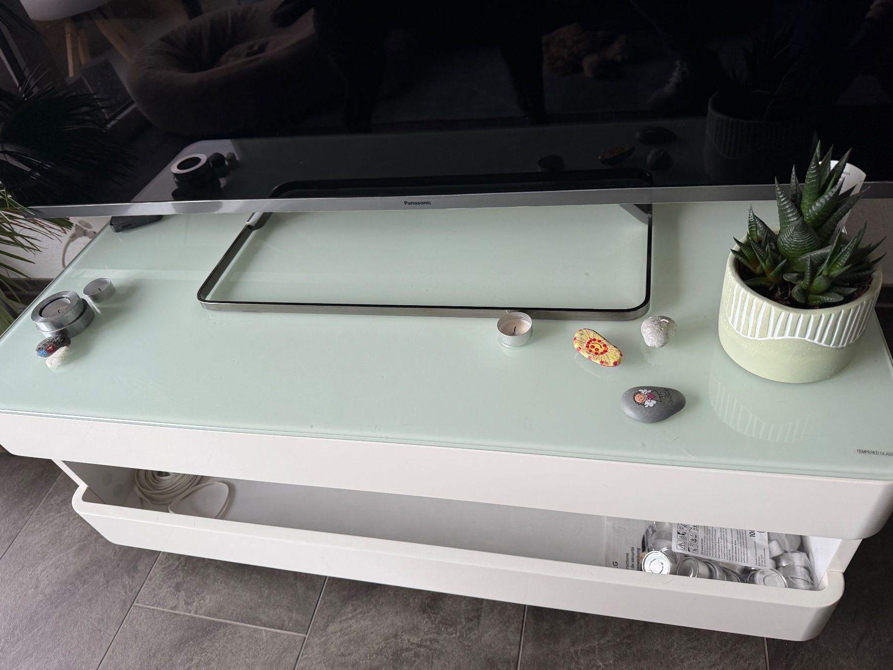 TV Möbel: Tv Tisch – Gebraucht aus Thusis von joy_q2gl
