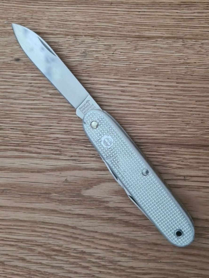 Wenger Coltelli tascabile: Militärmesser Wenger – Usato da Bern venduto da Respirit 2