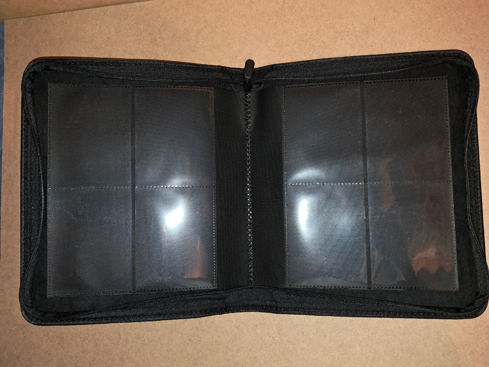 Cartes à collectionner: Sammelkarten Aufbewahrungsmappe – Neuf (Voir description) à Aefligen par SSHRef 1