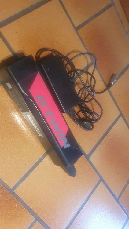 Batterie et chargeur pour Velo Riverside 500e (D'occasion) à Bernex ...
