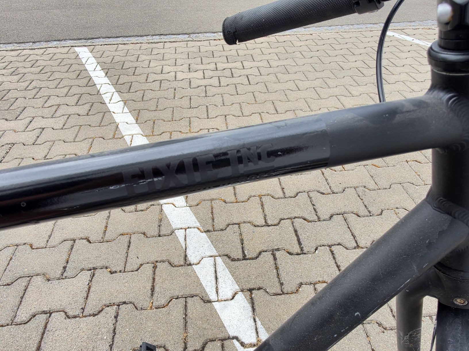 Fixie Inc. Velos: Fixie Single Speed Velo – Gebraucht aus Niederuzwil von Piksi17 5
