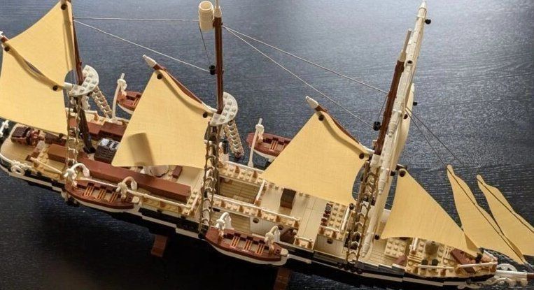 Lego Kit di costruzioni: LEGO Endurance - 10335 – Usato da Selkingen venduto da Mazurit 1