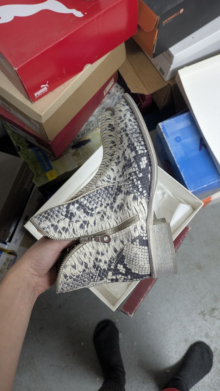 Scarpe da donna: Schuhe mit Schlangenmuster – Usato da Morgarten venduto da rra_jvw7 1