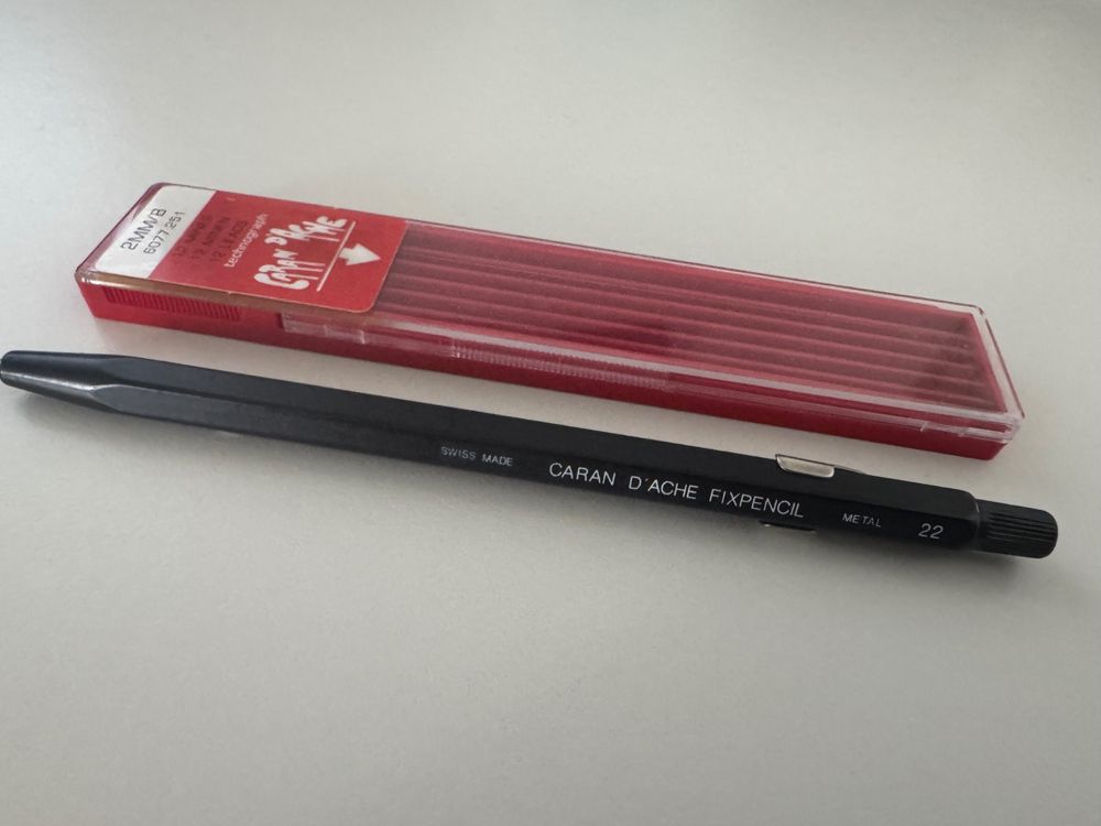 Caran D'Ache Matite, matite colorate & gessi: Caran d Ache Fixpencil Swiss Made 22 & original Ersatzminen – Nuovo (secondo la descrizione) da Gurmels venduto da topsommer 2