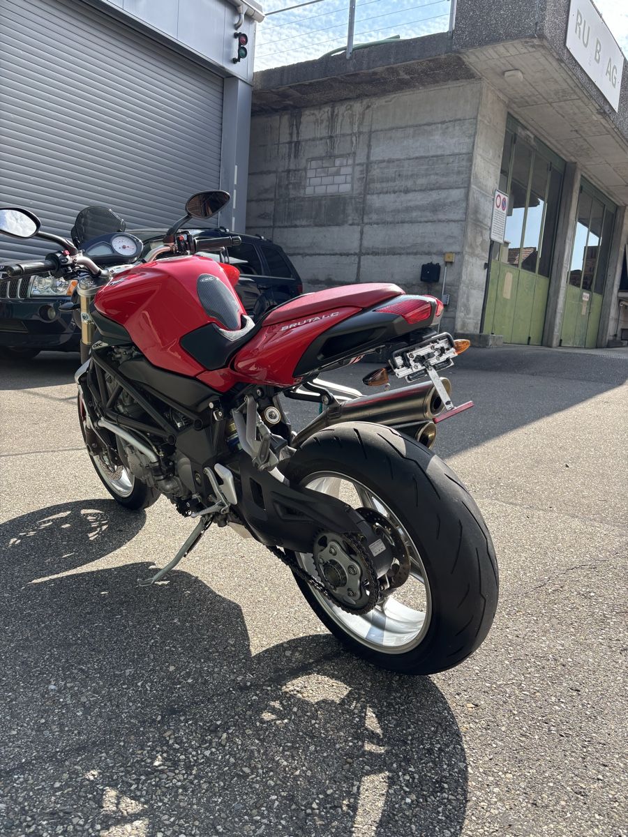 MV Agusta Route: Mv Agusta Brutale 750 s – D'occasion à Ruswil par Stella8883 3