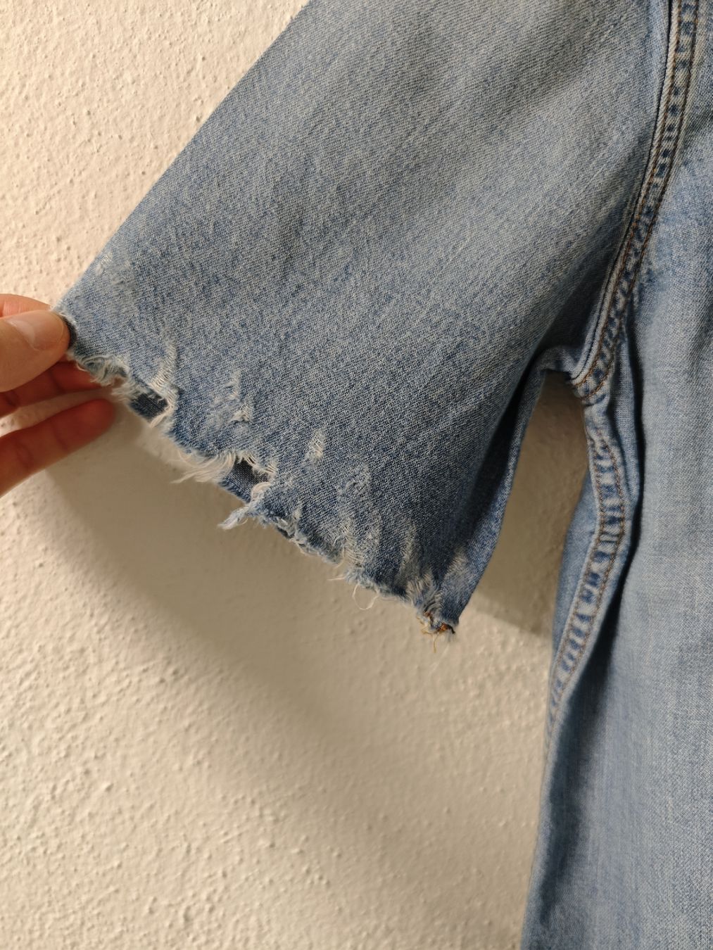 Saint Laurent Camicette: SAINT LAURENT Denim Bluse Jeanshemd Kurzarm – Usato da Erlenbach ZH venduto da nlh 6