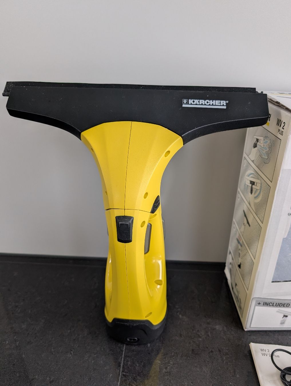 Kärcher Altro per la casa: KÄRCHER Akku-Fenstersauger-Set WV 2 Plus – Usato da Baar venduto da caflemma