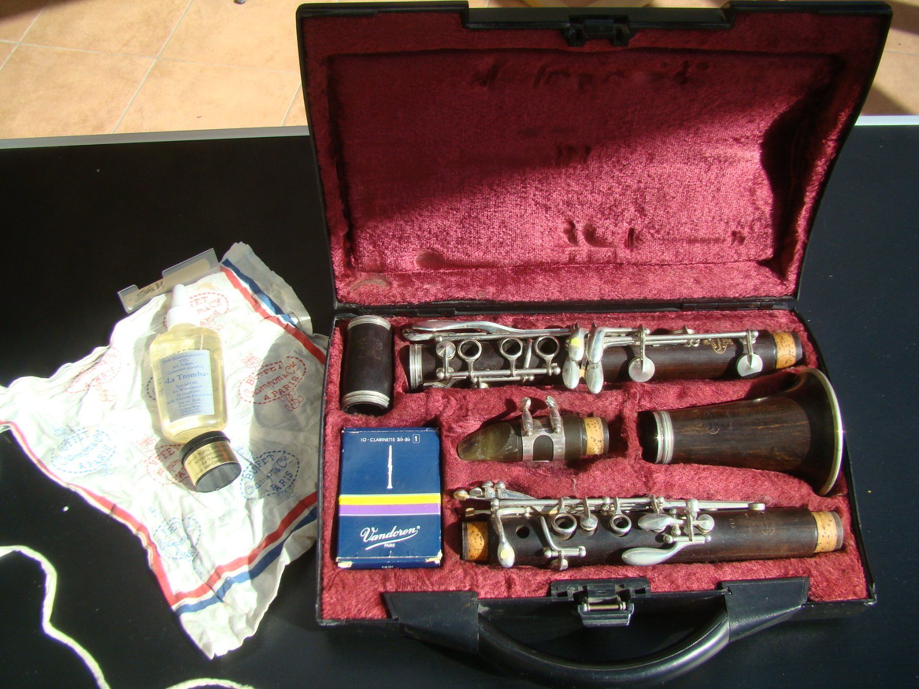 Buffet Crampon Strumenti musicali: Klarinette Buffet B Crampton E - 13  mit Koffer schön – Usato da Walzenhausen venduto da Vanquish711 6