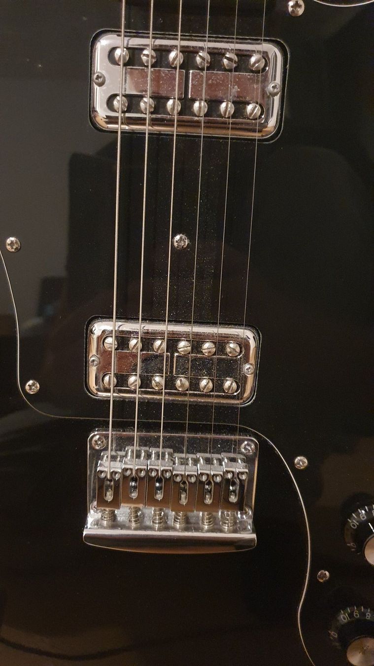 Schecter Instruments de musique: Schecter Fastback Olympic Black Diamond Series – D'occasion à Boswil par cla_t6wy 5