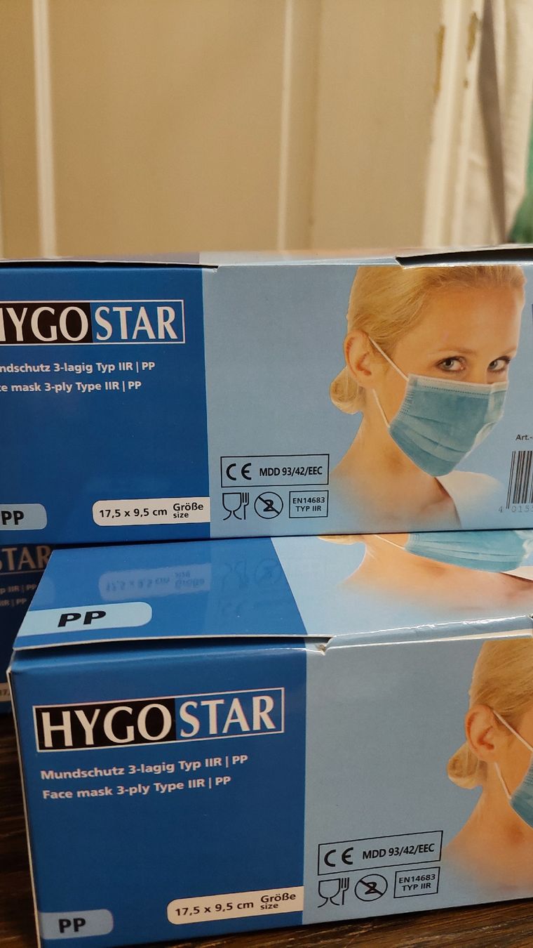Prodotti per la cura medica: Gesichtsmasken einweg/Covid Masken/ – Nuovo e nell'imballaggio originale da Basel venduto da O-MEGA 5
