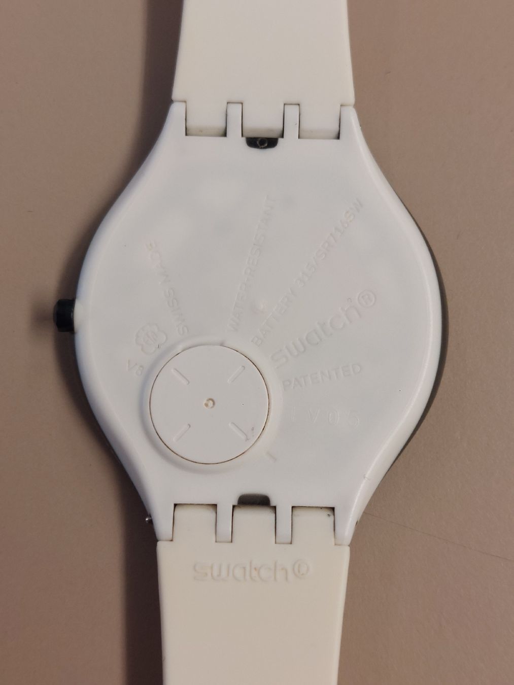 Swatch Uhren: SWATCH Skinclass Weiss – Gebraucht aus Zürich von shimibene 3