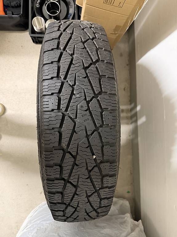 Pneus & Roues: Felgen mit Reifen 4x – D'occasion à Zürich par car_8bmc 2